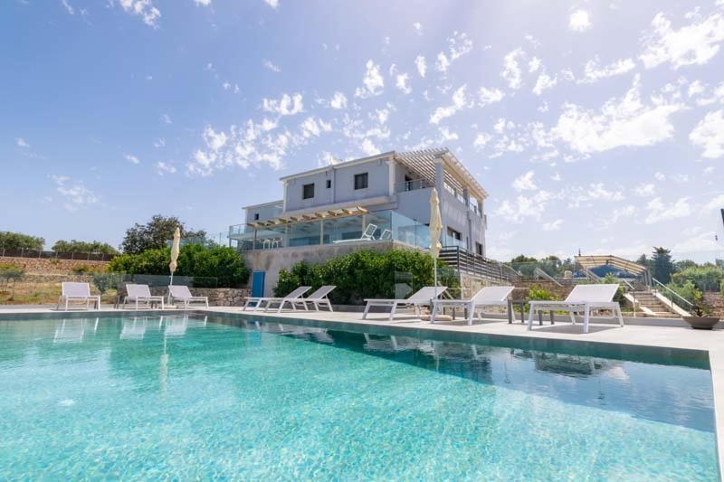 Alonaki Apartments Agios Leon Eksteriør bilde