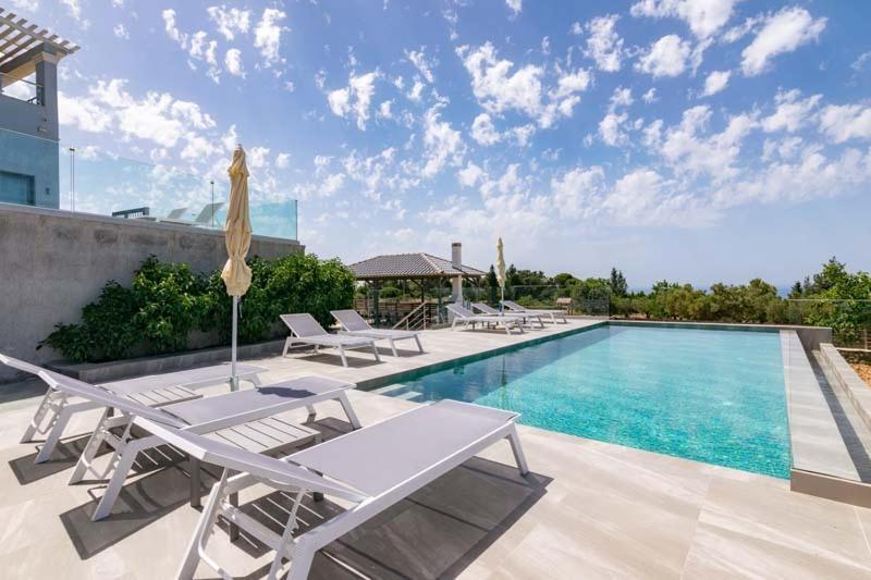 Alonaki Apartments Agios Leon Eksteriør bilde