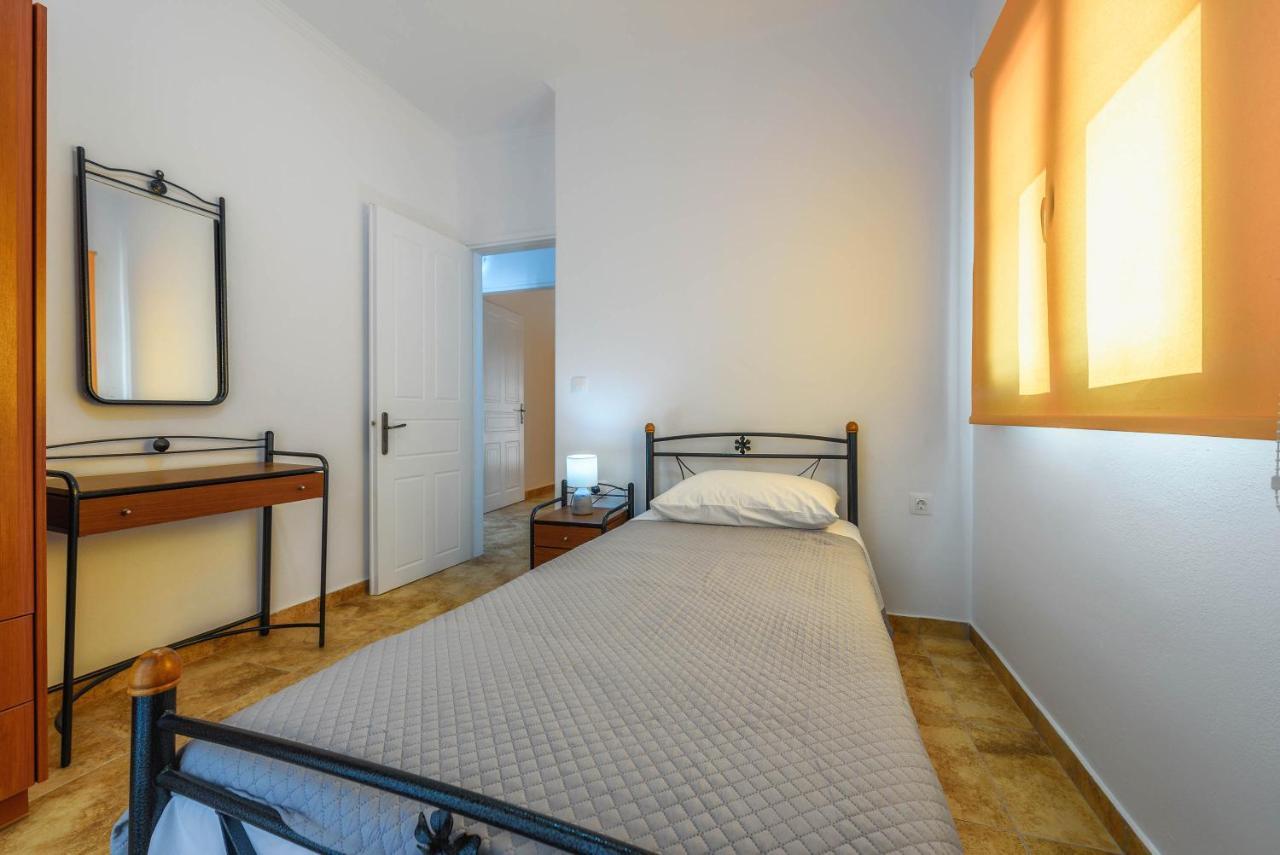 Alonaki Apartments Agios Leon Eksteriør bilde