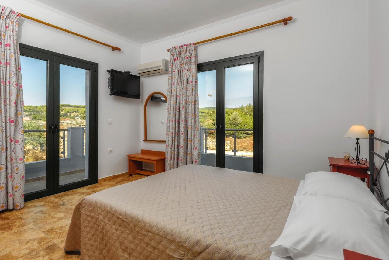Alonaki Apartments Agios Leon Eksteriør bilde